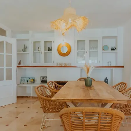 Con Gran Terraza Junto A La Playa Apartment *